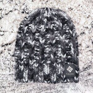 Columbia Black Ombre Woven Classic Knit Yarn Beanie